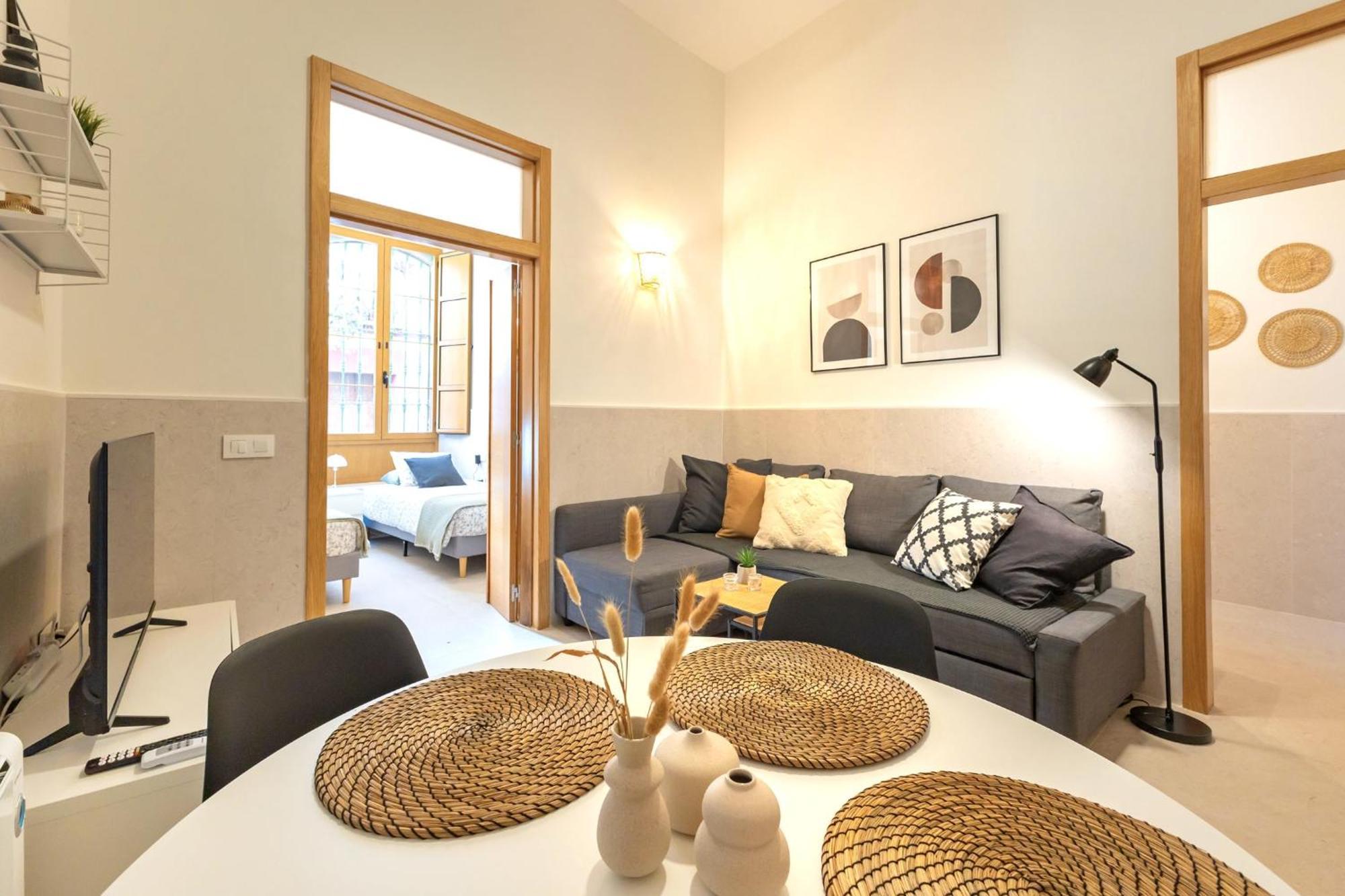 Modern Spacious Apartment Central Of Séville Extérieur photo