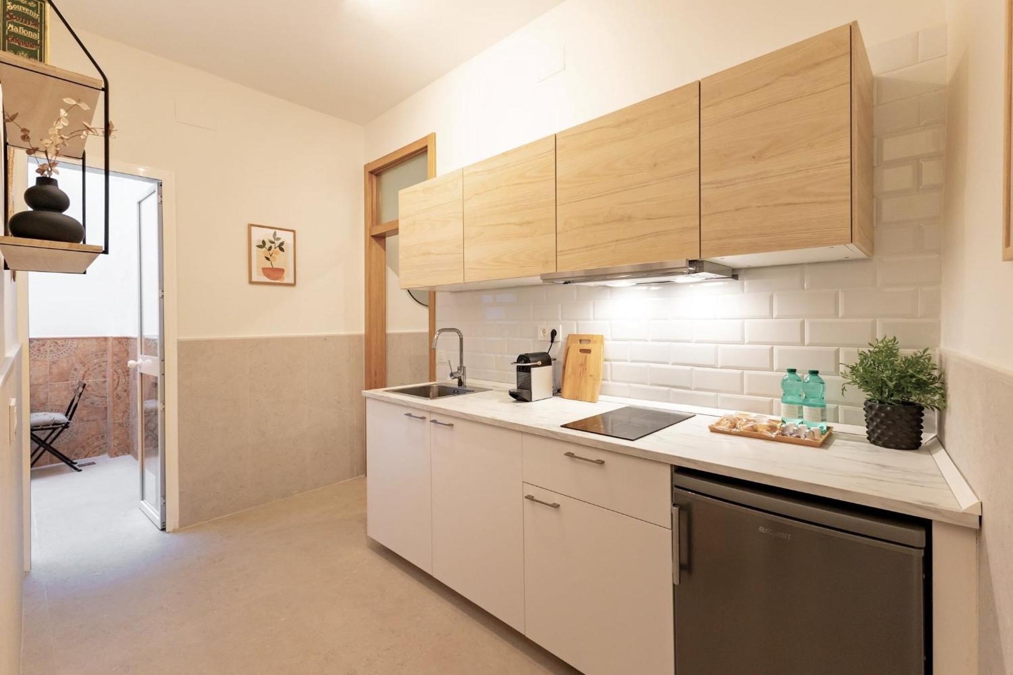 Modern Spacious Apartment Central Of Séville Extérieur photo